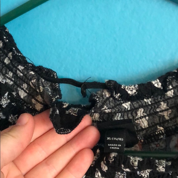 Floral Shorts - Picture 4 of 4